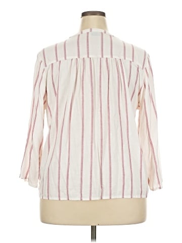 Splendid 3/4 Sleeve Button-Down Shirt (view 2)