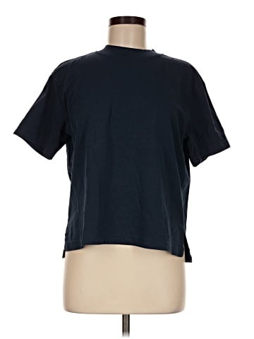Uniqlo Short Sleeve T-Shirt (view 1)