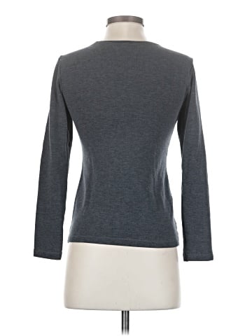 Uniqlo 3/4 Sleeve T-Shirt (view 2)