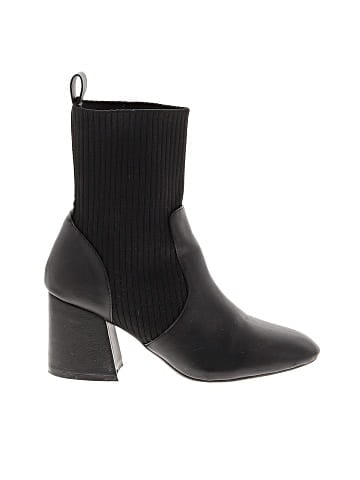 Rouge Ankle Boots (view 1)