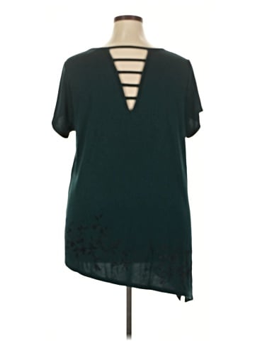 Love Scarlett Short Sleeve Top (view 2)