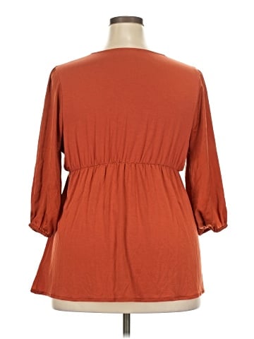 Isabel Maternity 3/4 Sleeve Blouse (view 2)