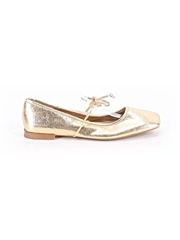 Zara Flats (view 1)
