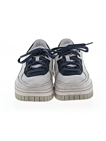 Puma Sneakers (view 2)