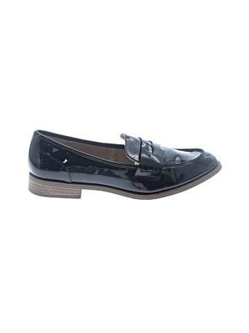 Jane and the Shoe Flats (view 1)