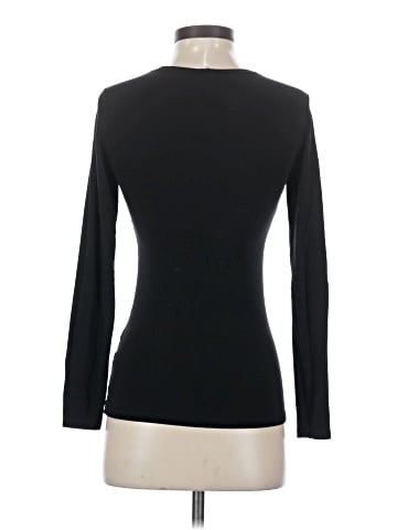 Uniqlo Long Sleeve T-Shirt (view 2)