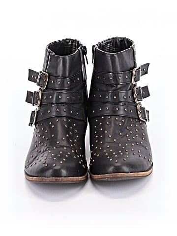 American Eagle Outfitters Ankle Boots (view 2)