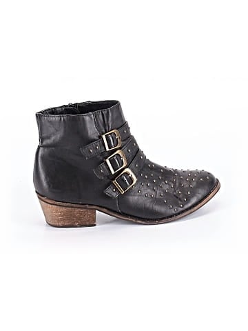 American Eagle Outfitters Ankle Boots (view 1)