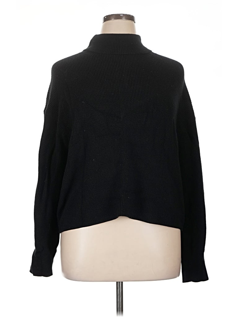 Pre-owned Lululemon Athletica Turtleneck Sweater In Black
