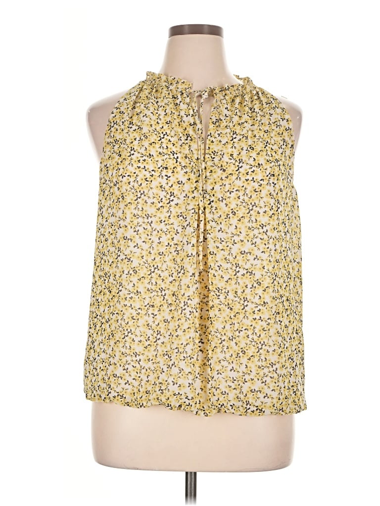 Pre-owned Max Studio Sleeveless Blouse In Yellow