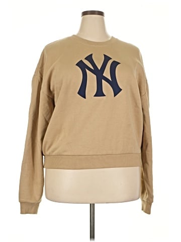 Antigua Sweatshirt (view 1)