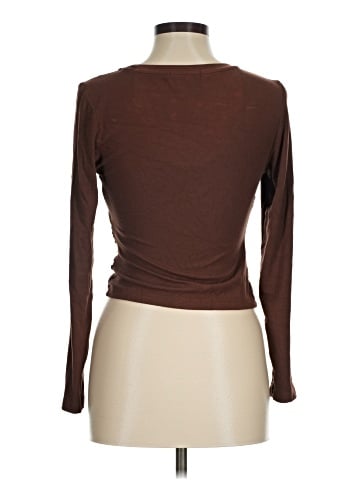 Trendy Queen 3/4 Sleeve T-Shirt (view 2)