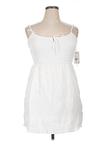 Billabong Casual Dress (view 1)