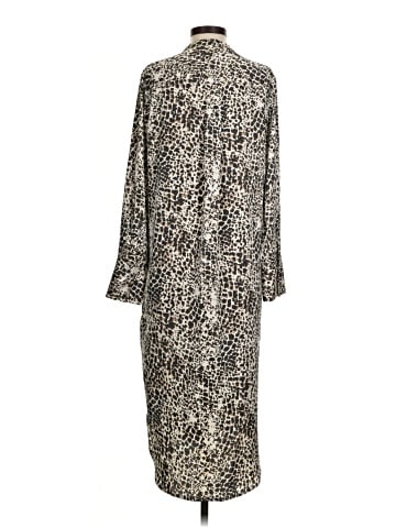 Banana Republic Factory Store Casual Dress (view 2)