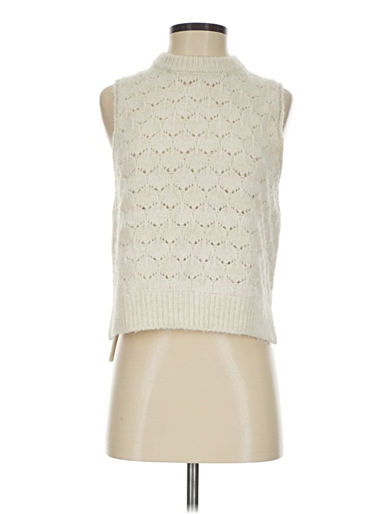 Pre-owned Universal Thread Sweater Vest In Ivory