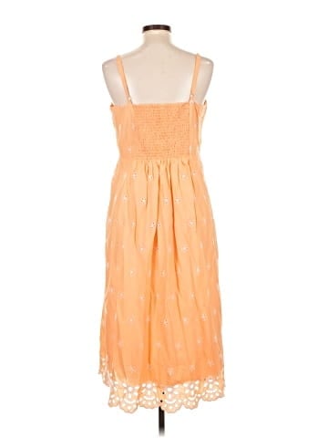 Old Navy Casual Dress (view 2)