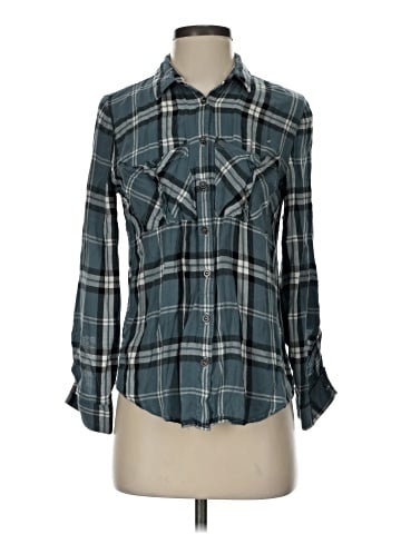 Charlotte Russe Long Sleeve Button-Down Shirt (view 1)