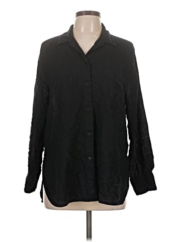 Old Navy Long Sleeve Button-Down Shirt (view 1)