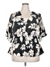 Torrid Floral Black Short Sleeve Blouse Size 2X Plus (2) - photo 1