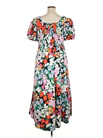 Old Navy Casual Dress (view 2)