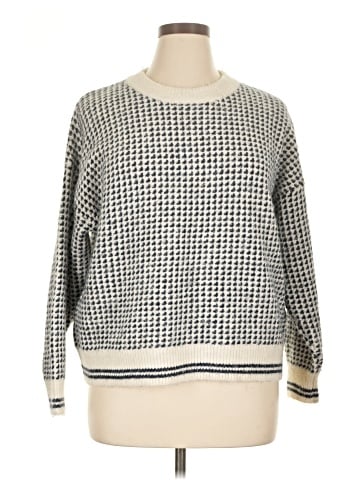 Old Navy Pullover Sweater (view 1)