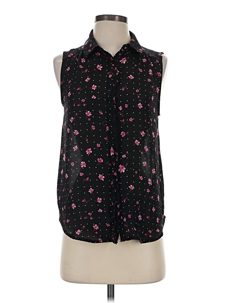 Pre-owned Elle Sleeveless Blouse In Black