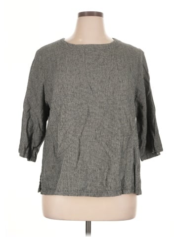 Hot Cotton 3/4 Sleeve Top (view 1)