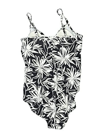 Croft & Barrow One Piece Swimsuit (view 2)