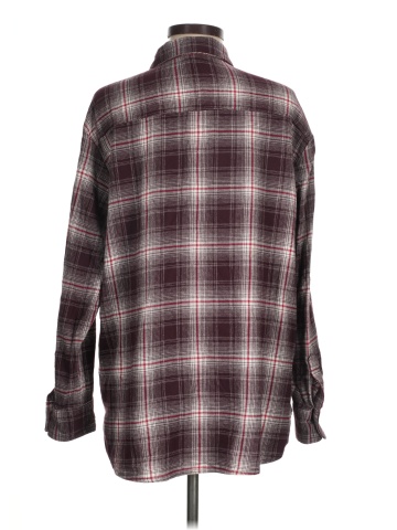 Old Navy - Maternity Long Sleeve Button-Down Shirt (view 2)