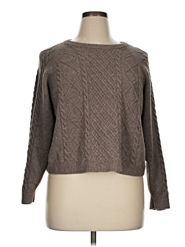 Old Navy Pullover Sweater (view 1)