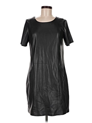 Willow & Clay Casual Dress (view 1)