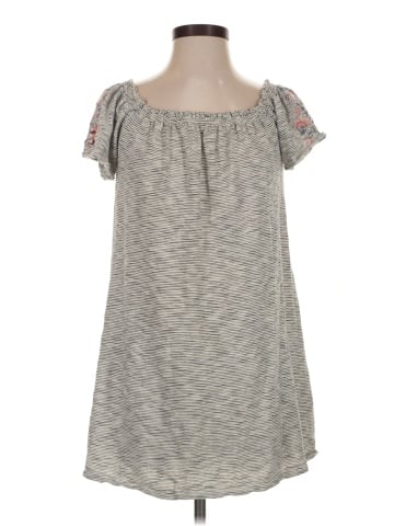 Abercrombie & Fitch Short Sleeve Top (view 1)