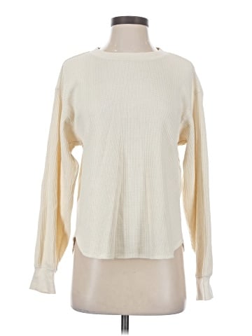 Uniqlo Long Sleeve T-Shirt (view 1)