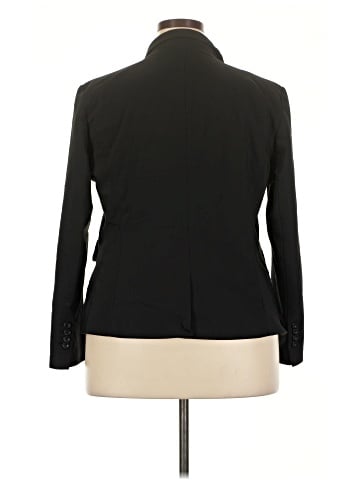 Ricki's Blazer (view 2)