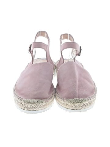 Maeve Flats (view 2)