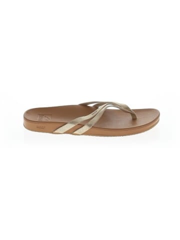 Reef Flip Flops (view 1)