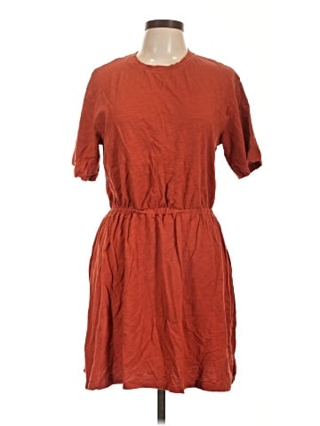 Old Navy Casual Dress (view 1)