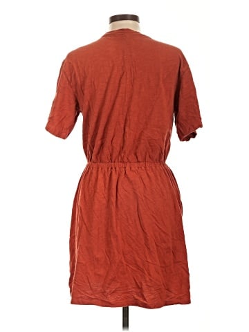 Old Navy Casual Dress (view 2)