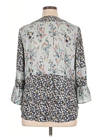 DR2 3/4 Sleeve Blouse (view 2)