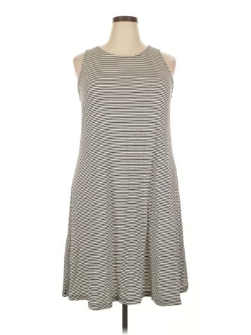 Old Navy Casual Dress (view 1)