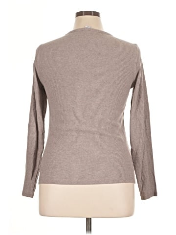 Old Navy Pullover Sweater (view 2)
