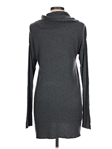 Daisy Fuentes Turtleneck Sweater (view 2)