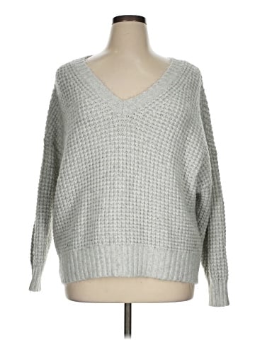 American Eagle Outfitters Pullover Sweater (view 1)