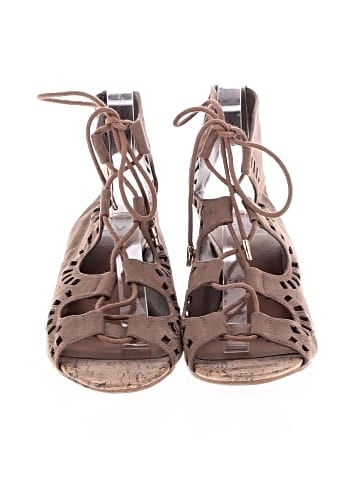 DV Wedges (view 2)
