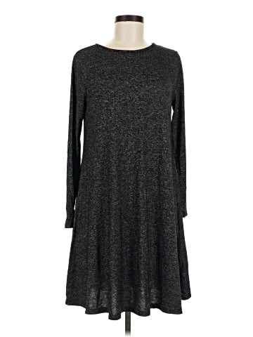 Old Navy Casual Dress (view 1)