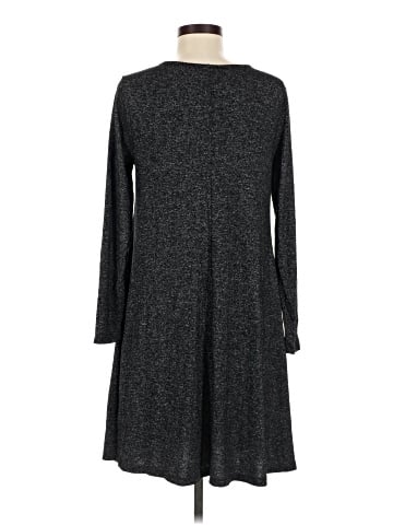 Old Navy Casual Dress (view 2)