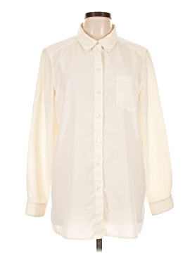Travelsmith Long Sleeve Button Down Shirt