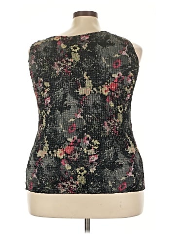 Avenue Sleeveless Top (view 2)