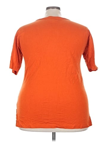 Silhouettes 3/4 Sleeve T-Shirt (view 2)