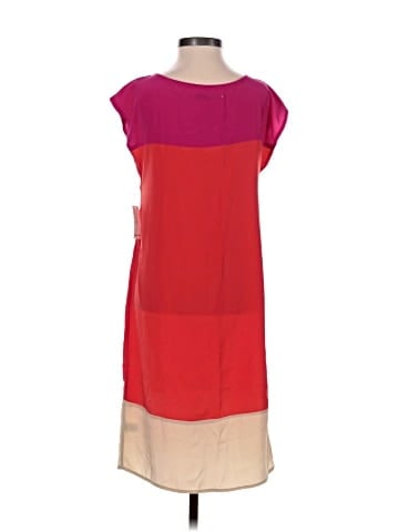Old Navy Casual Dress (view 2)